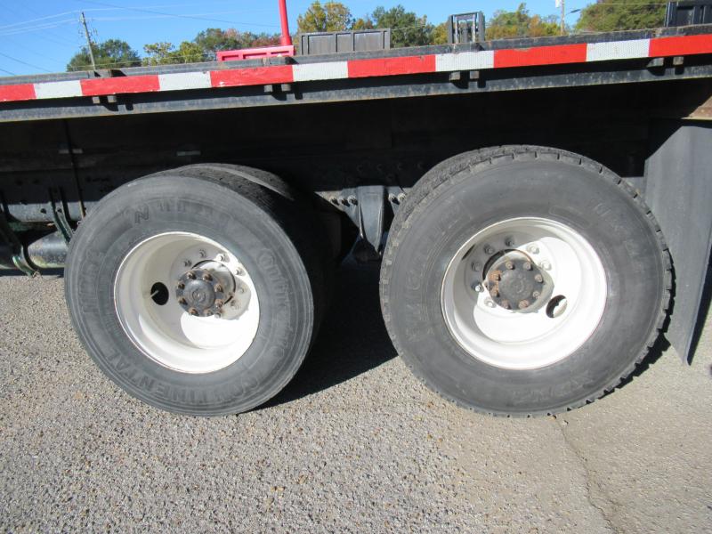 2018 Freightliner BUSINESS CLASS M2 106 - 15