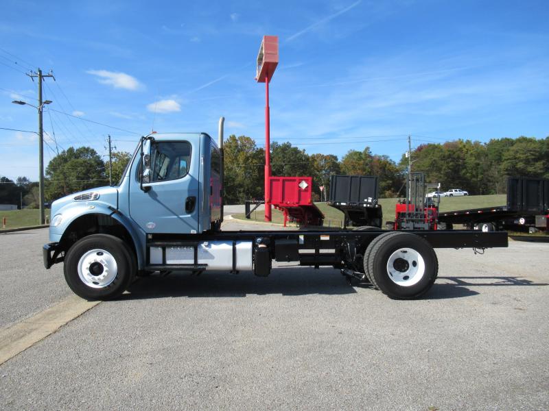 2015 Freightliner BUSINESS CLASS M2 106 - 3