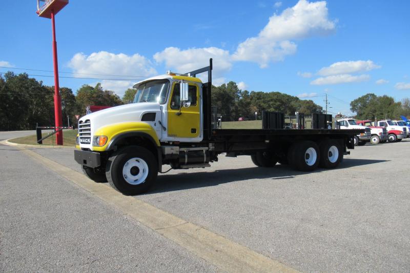 2007 Mack CV713 - 9