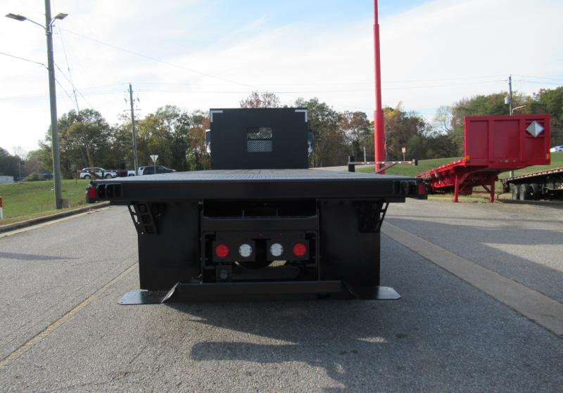 2018 Freightliner BUSINESS CLASS M2 106 - 4