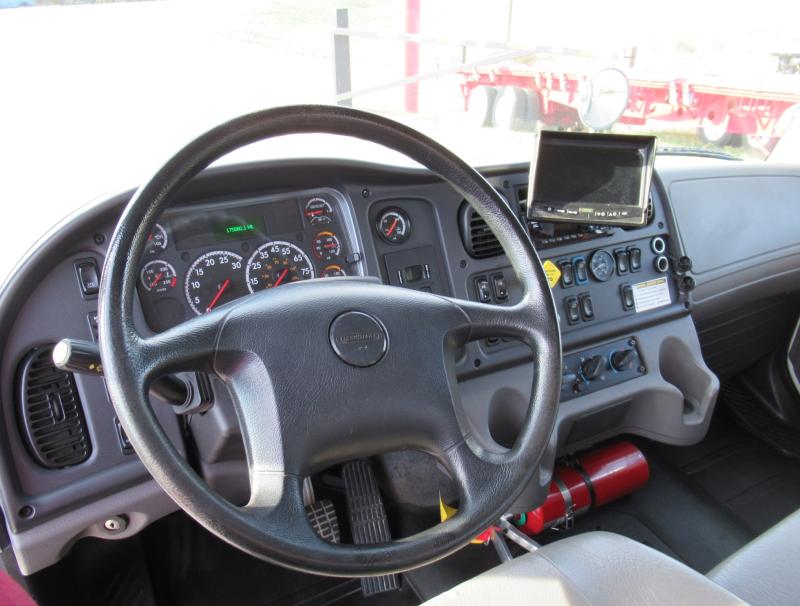 2018 Freightliner BUSINESS CLASS M2 106 - 10