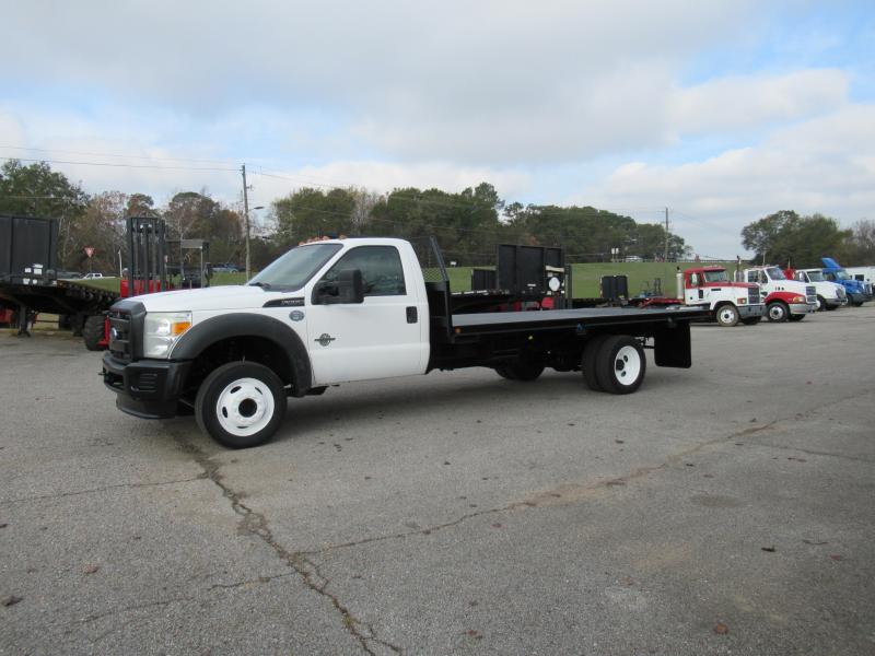 2014 Ford F550 - 11
