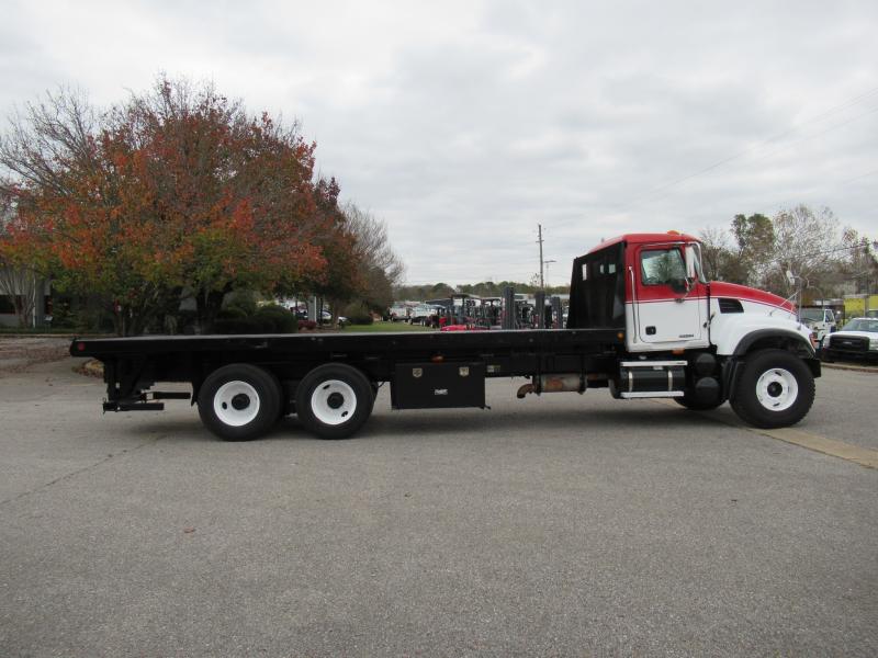 2007 Mack CV713 - 4