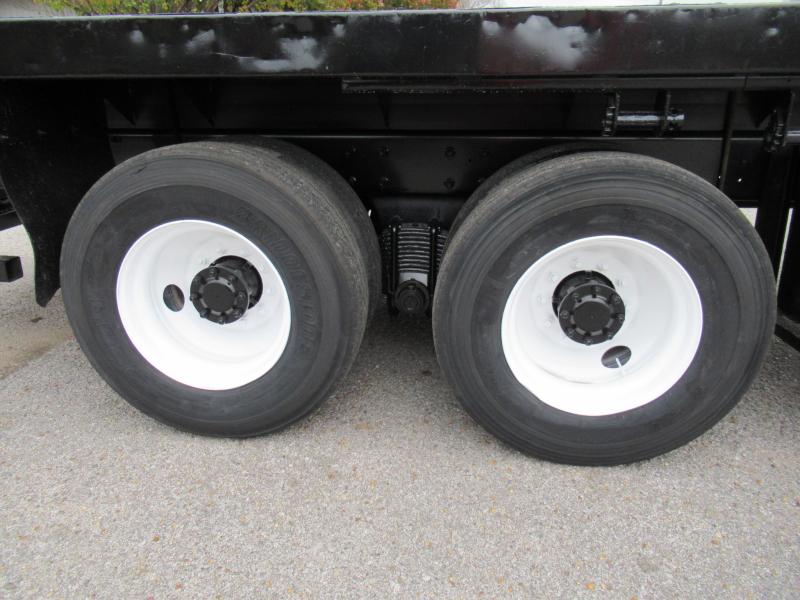 2007 Mack CV713 - 12