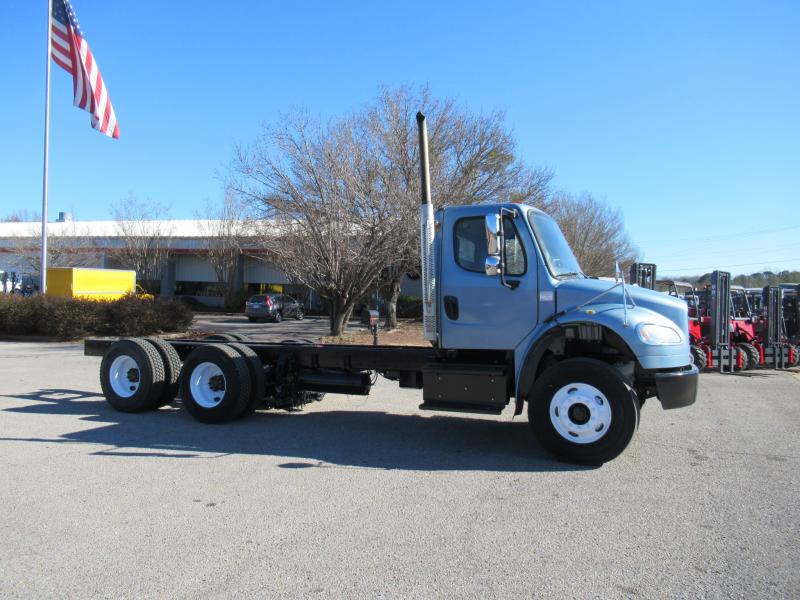 2016 Freightliner BUSINESS CLASS M2 106 - 3