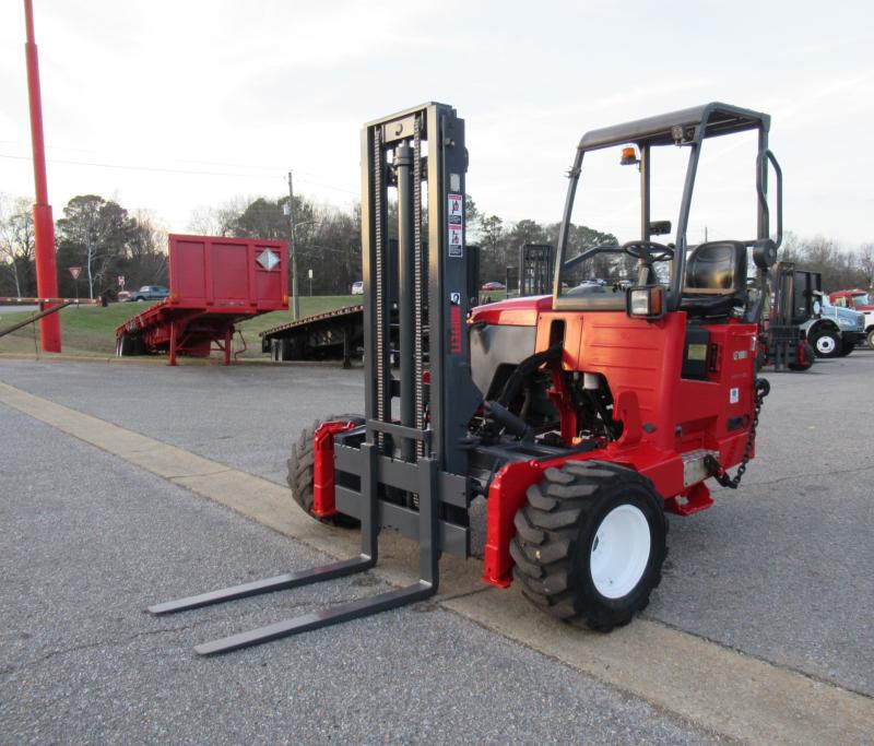 2013 Moffett M55 - 2