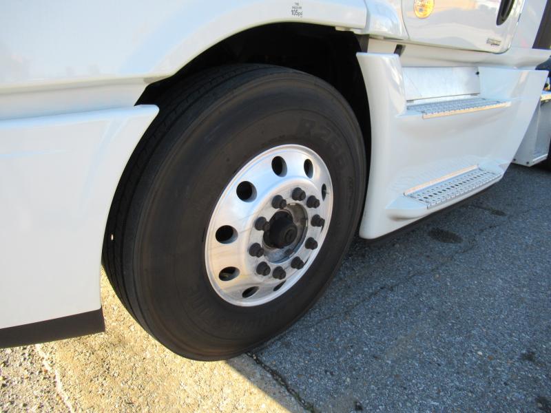 2018 Freightliner CASCADIA - 10