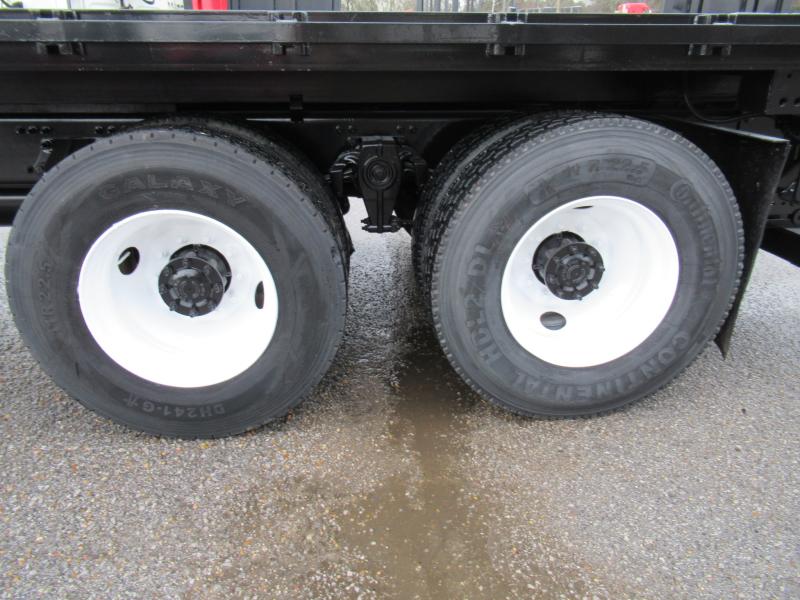 2018 Freightliner BUSINESS CLASS M2 106 - 13