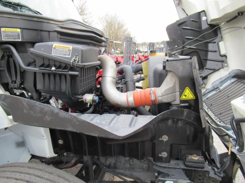 2017 International 4300 - 15