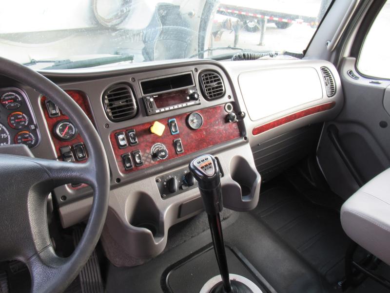 2017 Freightliner BUSINESS CLASS M2 112 - 10