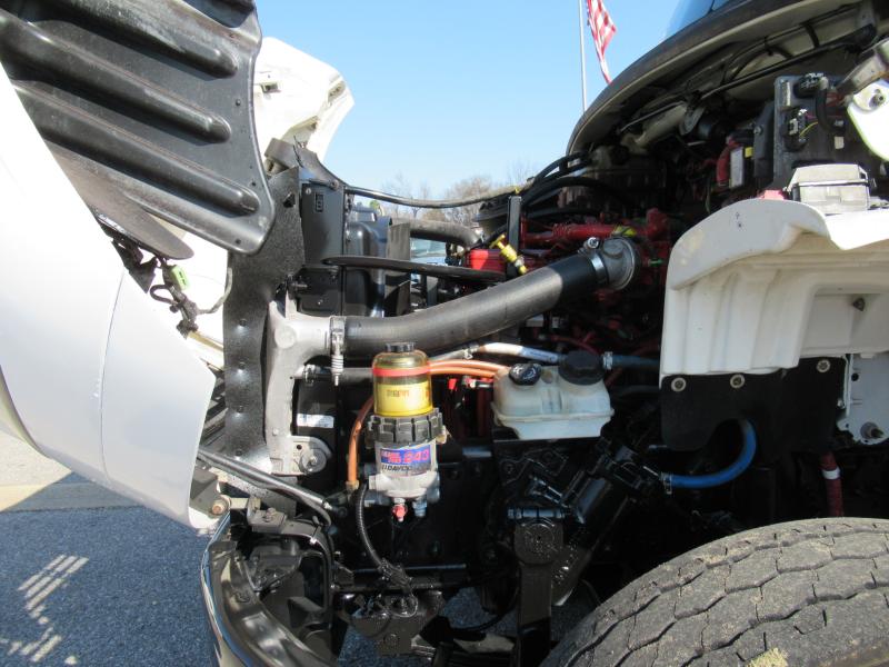 2016 Freightliner BUSINESS CLASS M2 106 - 14