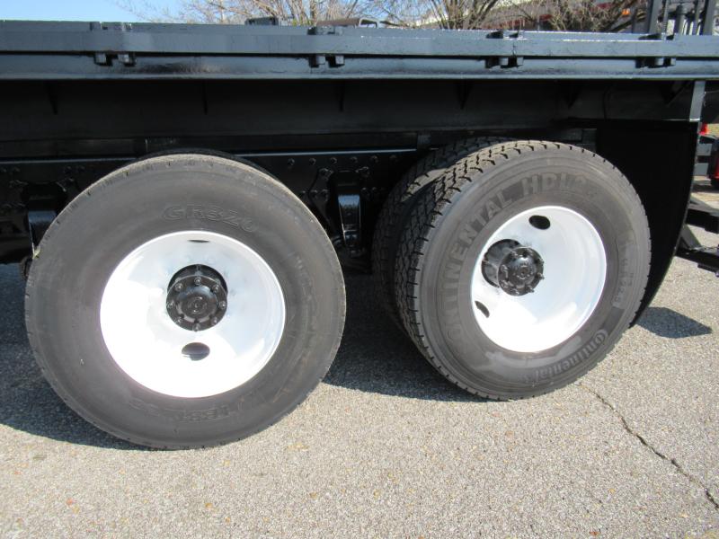 2016 Freightliner BUSINESS CLASS M2 106 - 17