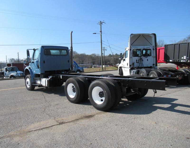 2017 Freightliner BUSINESS CLASS M2 106 - 7