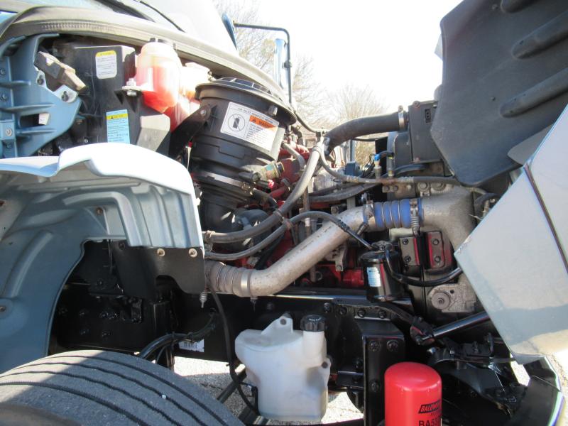 2017 Freightliner BUSINESS CLASS M2 106 - 14