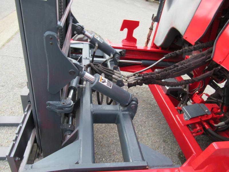 2016 Moffett M8 55.3 - 11