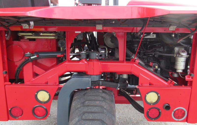 2016 Moffett M8 55.3 - 13