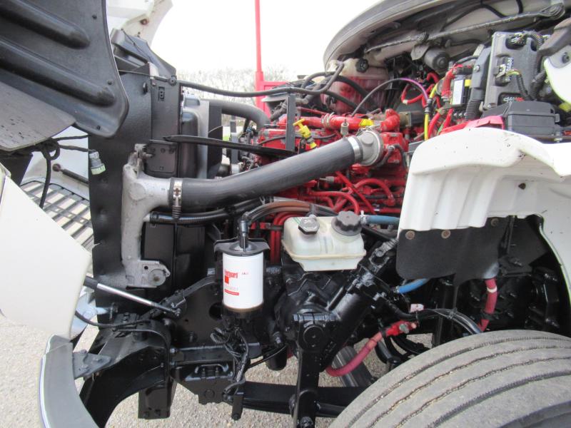 2016 Freightliner BUSINESS CLASS M2 106 - 20