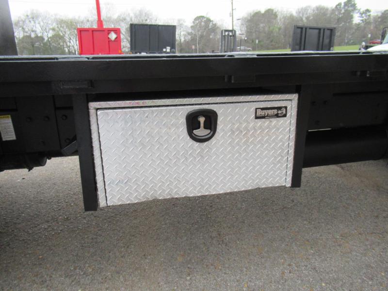 2015 Freightliner BUSINESS CLASS M2 106 - 15