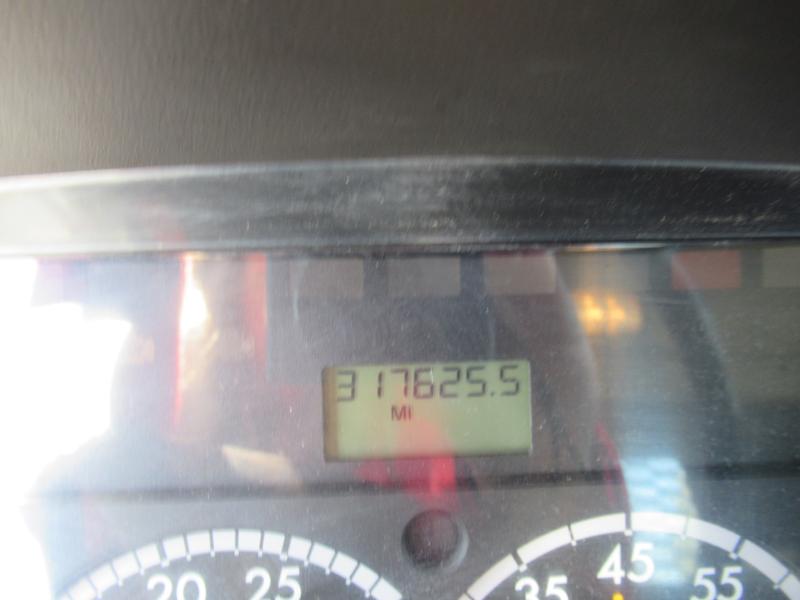 2014 Freightliner BUSINESS CLASS M2 106 - 13