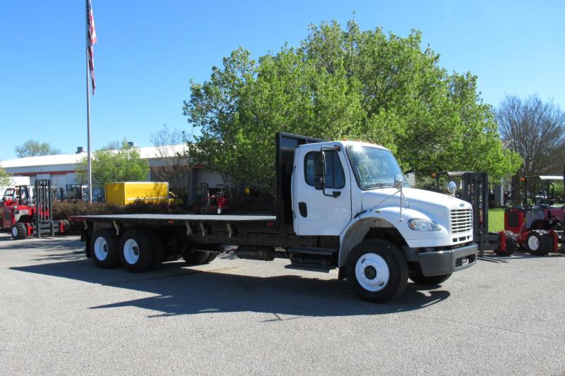 2017 Freightliner BUSINESS CLASS M2 106 - 3