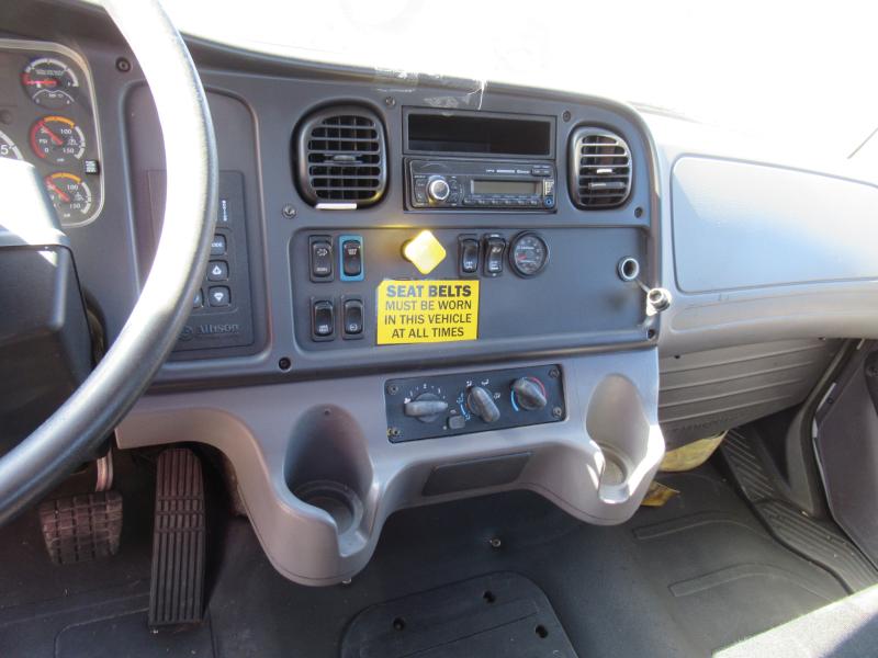 2017 Freightliner BUSINESS CLASS M2 106 - 10