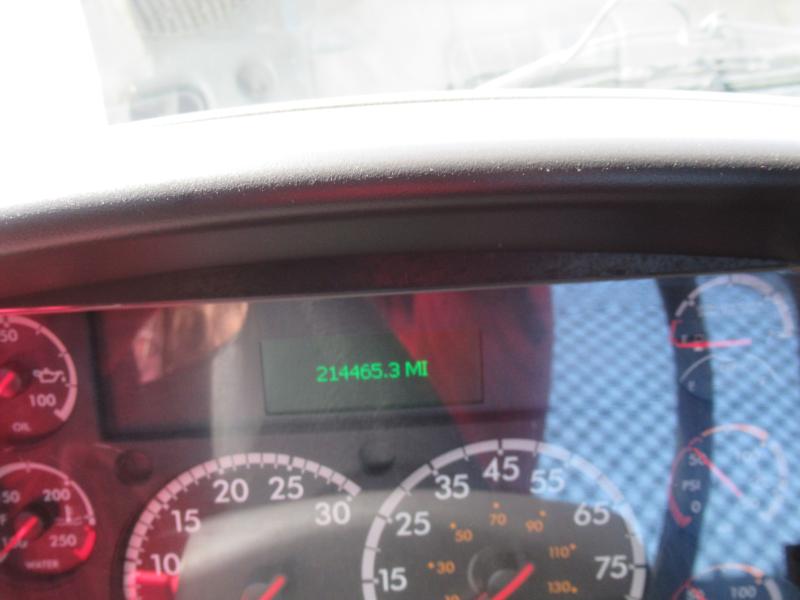 2017 Freightliner BUSINESS CLASS M2 106 - 12