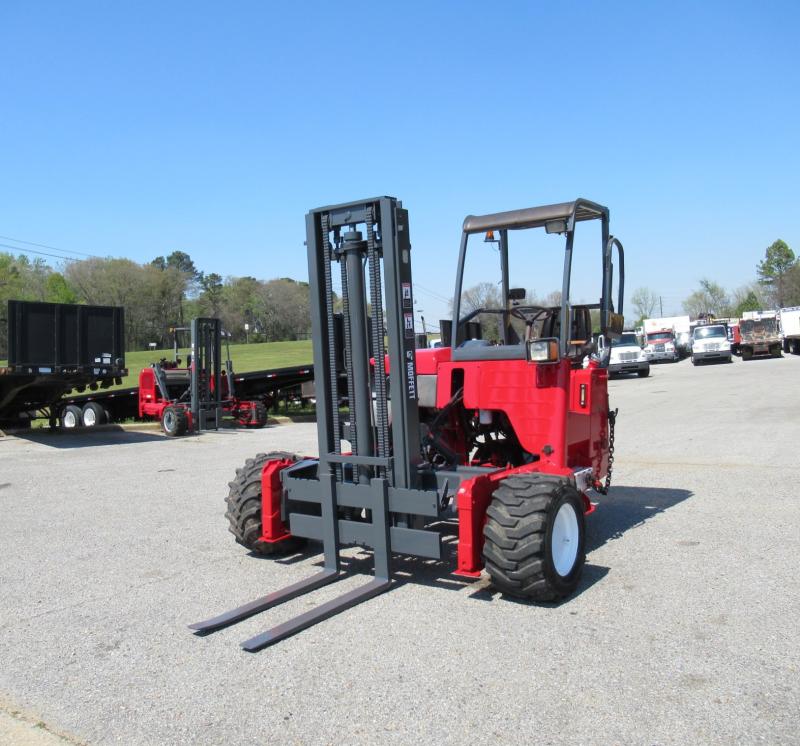 2011 Moffett M55 - 2