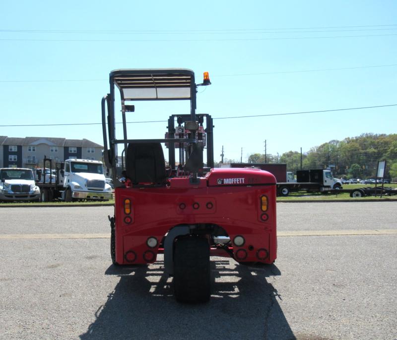 2011 Moffett M55 - 7