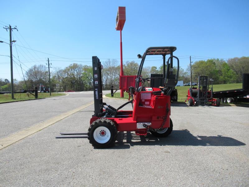 2011 Moffett M55 - 9