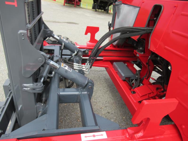 2016 Moffett M8 55.3 - 10