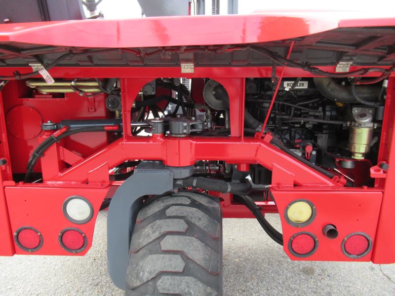 2016 Moffett M8 55.3 - 13