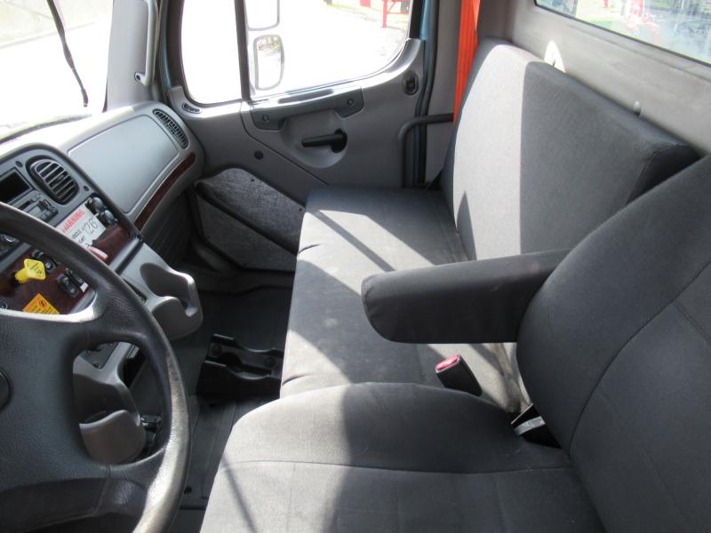 2016 Freightliner BUSINESS CLASS M2 106 - 9