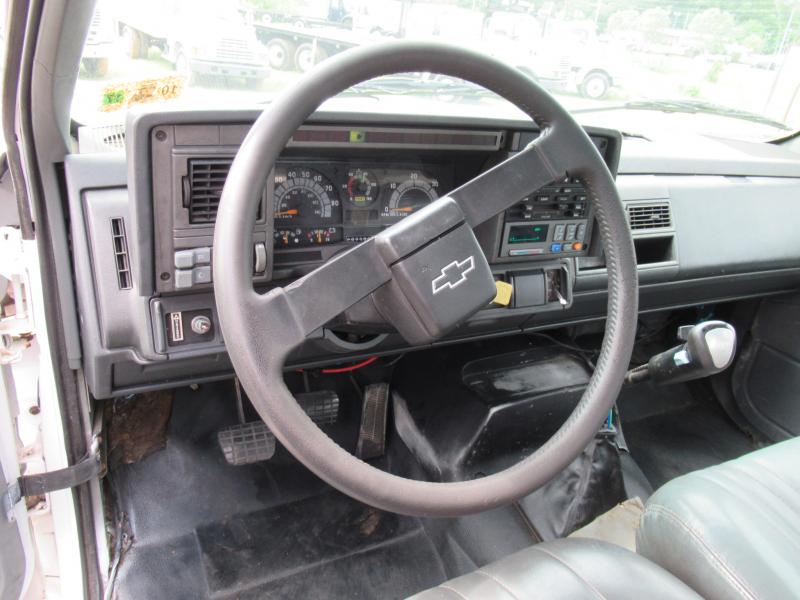 2002 Chevrolet KODIAK C8500 - 11