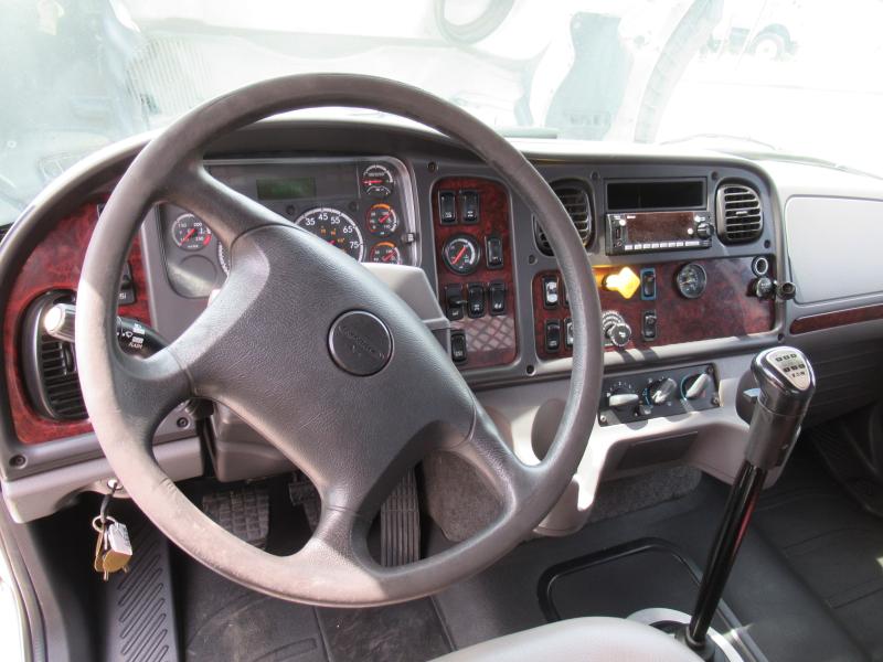 2017 Freightliner BUSINESS CLASS M2 112 - 9