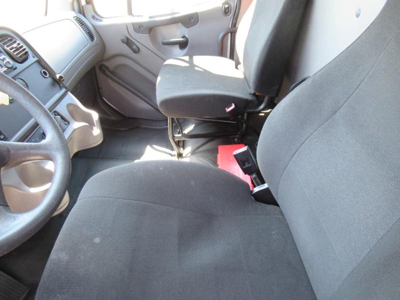 2014 Freightliner BUSINESS CLASS M2 106 - 10