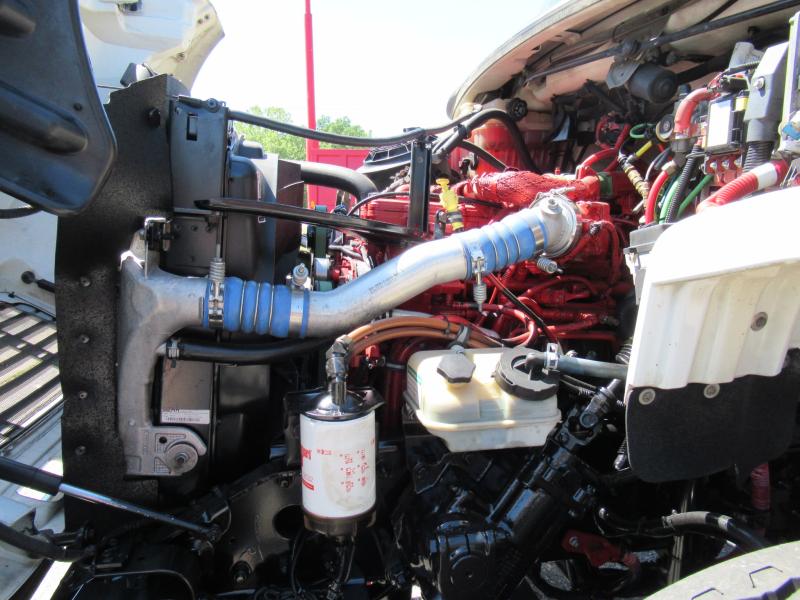 2014 Freightliner BUSINESS CLASS M2 106 - 22