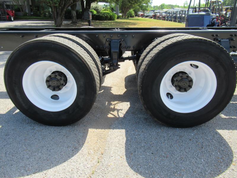 2016 Freightliner BUSINESS CLASS M2 106 - 20