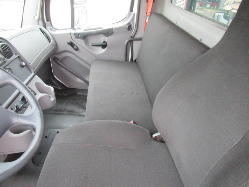 2016 Freightliner BUSINESS CLASS M2 106 - 10